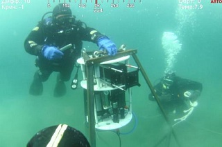 An underwater holographic camera was tested in Baikal